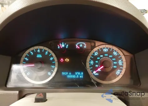 2011 Ford Escape Xls z USA, uszkodzony, nr VIN 1FMCU9C72BKA38914